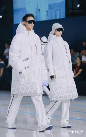 说明: 566e63367f5b889e8680c980f555364