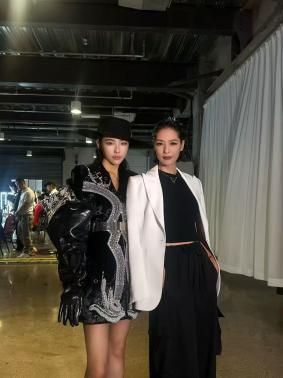 说明: e239d71485f8f9b21f97369792b2d5e